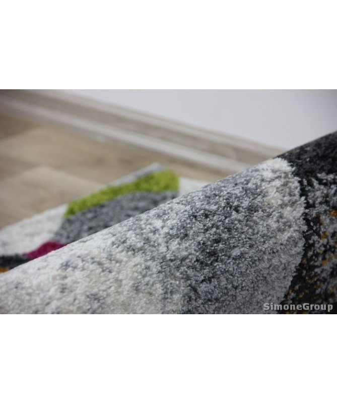 Nowoczesny dywan szary New Look 25207059 - geometryczny wzór - dywaneo.pl