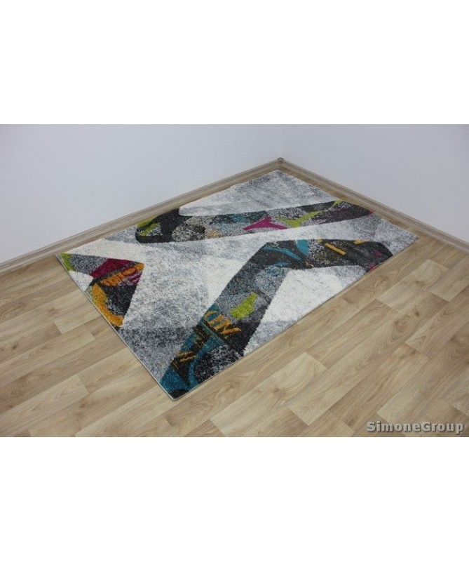 Nowoczesny dywan szary New Look 25207059 - geometryczny wzór - dywaneo.pl